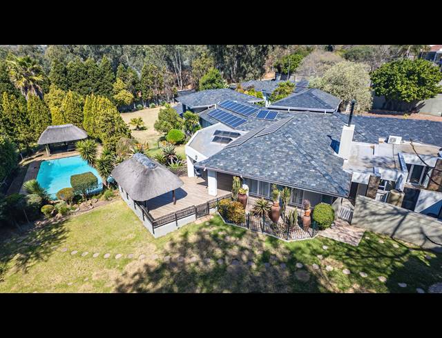 5 BEDROOM HOUSE FOR SALE IN BRYANSTON